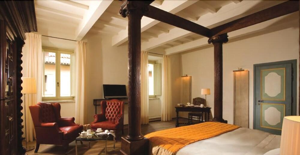 Relais & Chateaux Palazzo Seneca Норчія Екстер'єр фото
