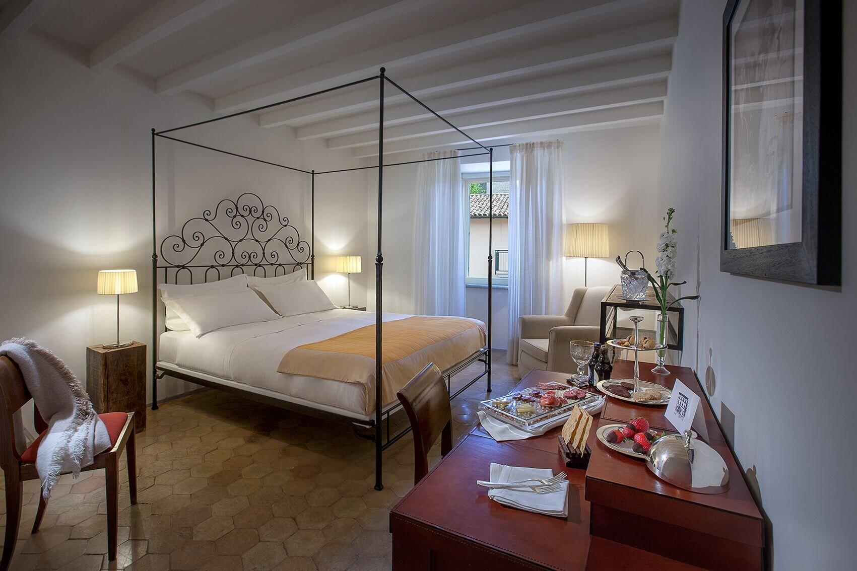 Relais & Chateaux Palazzo Seneca Норчія Екстер'єр фото