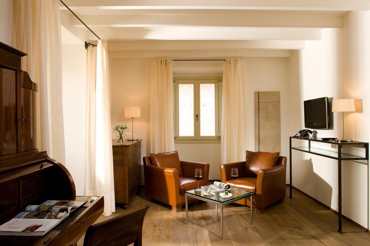 Relais & Chateaux Palazzo Seneca Норчія Екстер'єр фото