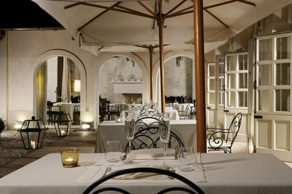 Relais & Chateaux Palazzo Seneca Норчія Екстер'єр фото